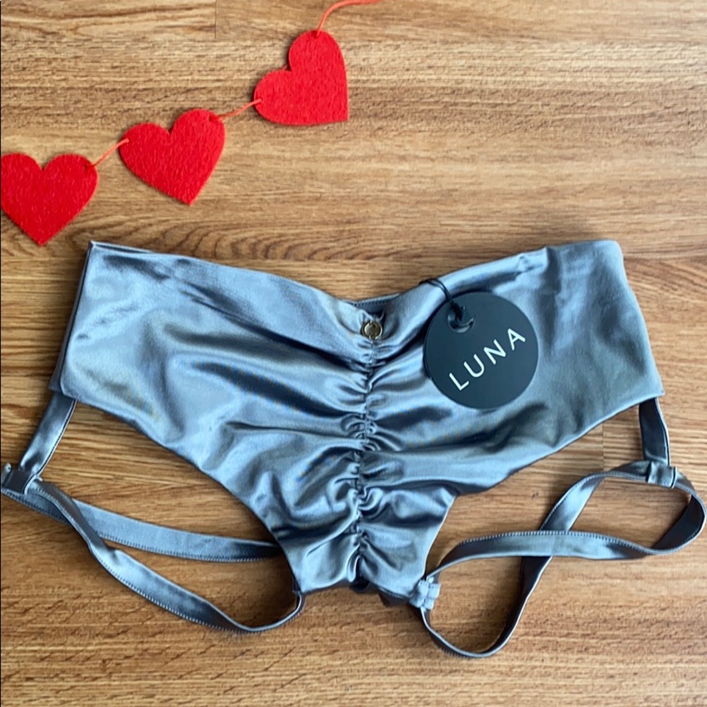 NWT Luna garter low waist satin short ruched S
